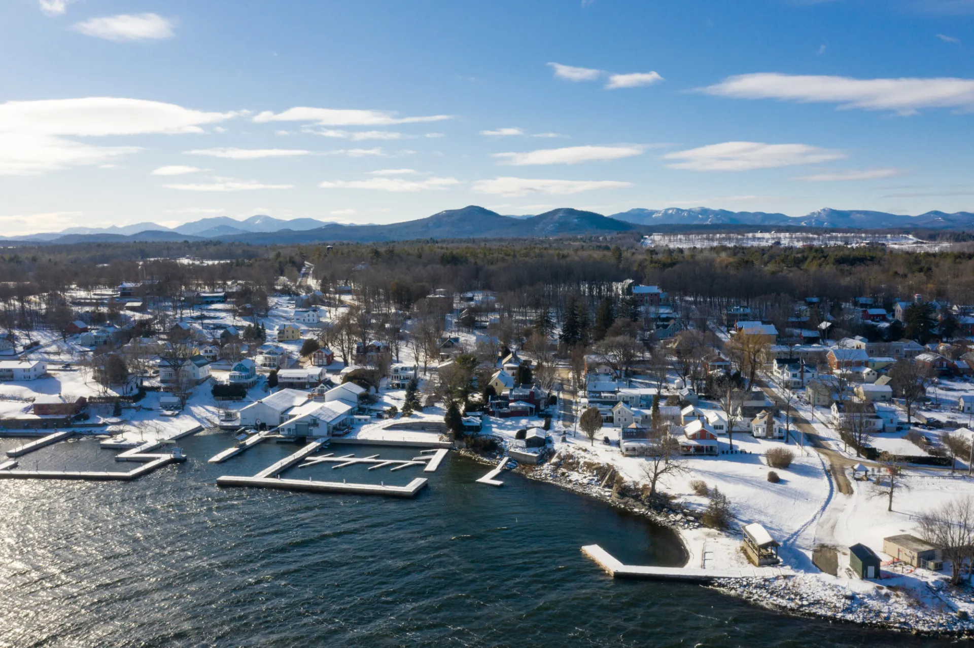 The town of Essex in the winter.