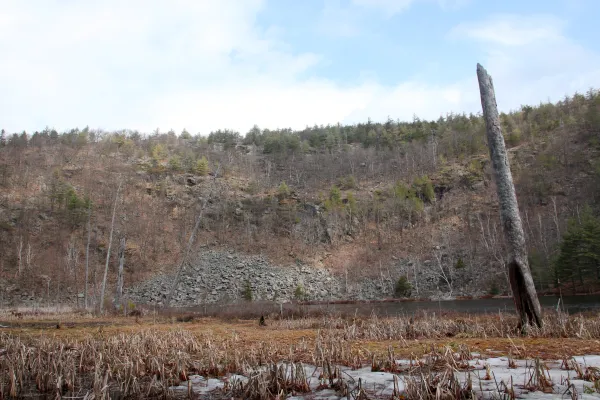 The cliffs at Arnold Pond