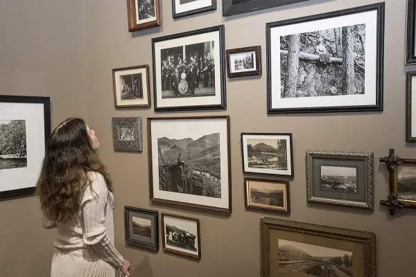 Images with description cards hung on walls.
